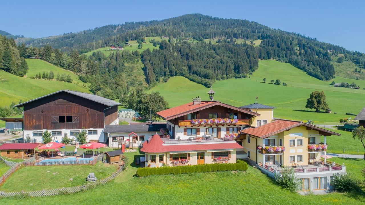 Landhotel Hinteraigengut Flachau Exterior photo